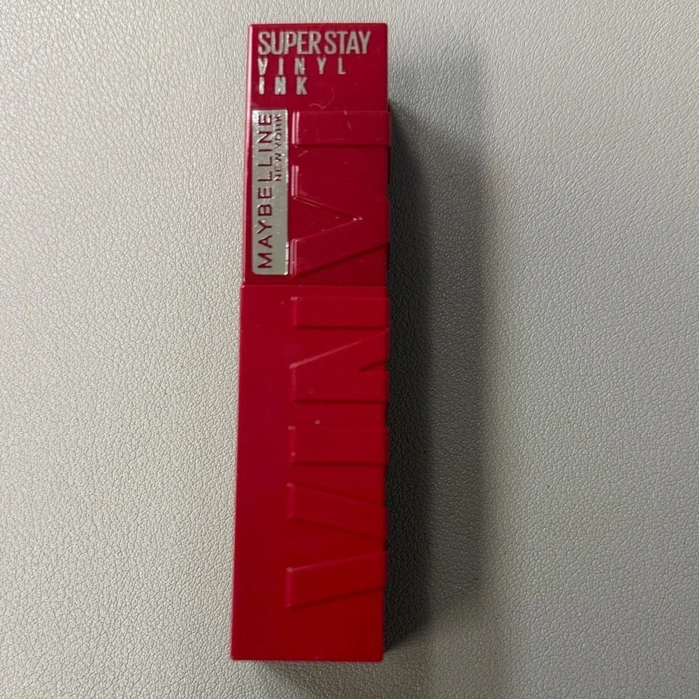 Maybelline SuperStay Vinyl Ink Lipstick - 59 Wicked (Vivid Red)